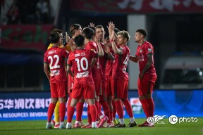 今晨葡超焦点战，巴塞罗那状态回暖，震撼外界，阵容厚度经受考验的简单介绍-南宫体育平台