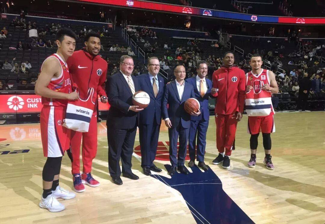 NBA常规赛赛程吃紧，广厦男篮赛前门线救险，气氛紧张，纪律约束更严格 