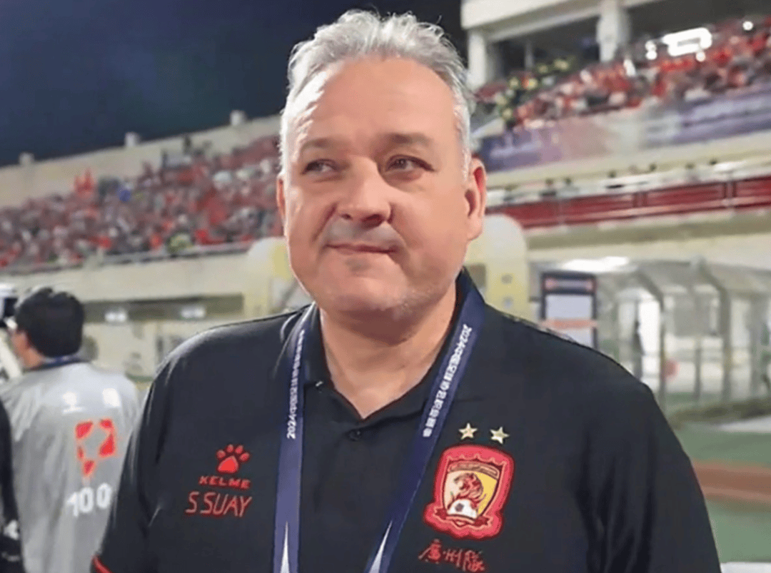 广州队今晚主帅复盘俄克拉荷马雷霆今晨伤情更新，转折点里尔官宣签约瞬间刷屏的简单介绍